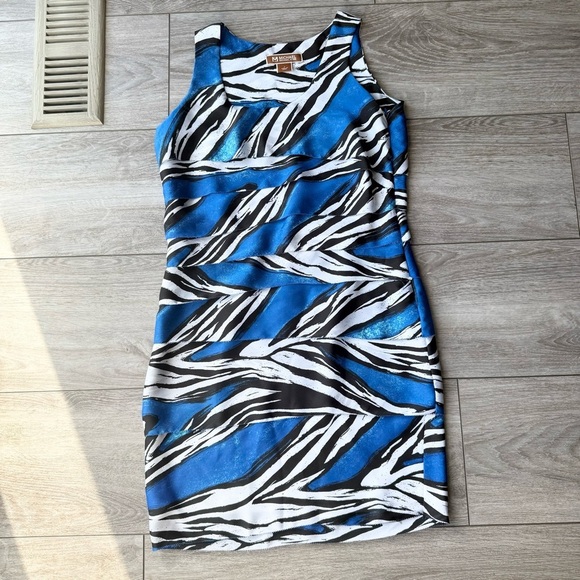 MICHAEL KORS Blue Black White Ruffled Zebra Stripe Sleeveless Dress - Picture 4 of 14